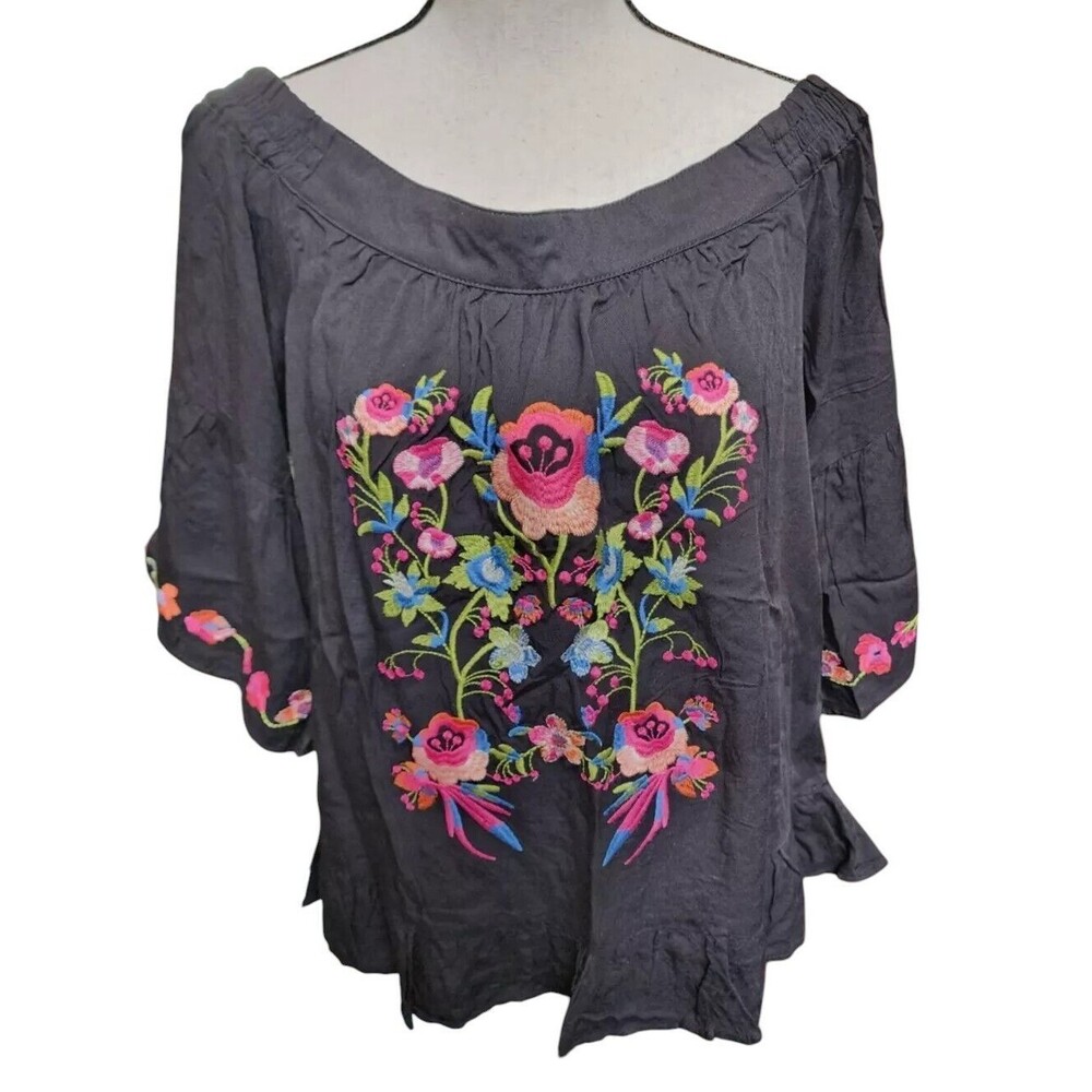 Muselooks Black Embroidered Top Size Large Peasant Boho Hippie NWT - Picture 1 of 8